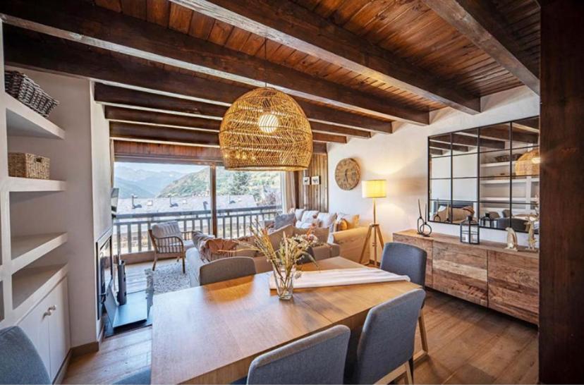 Casa Catania-Acogedora Casa Con Impresionantes Vistas-Fibra Optica Villa Salardú Kültér fotó