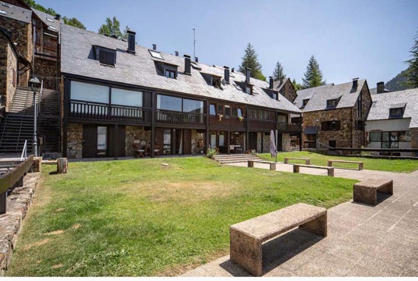 Casa Catania-Acogedora Casa Con Impresionantes Vistas-Fibra Optica Villa Salardú Kültér fotó